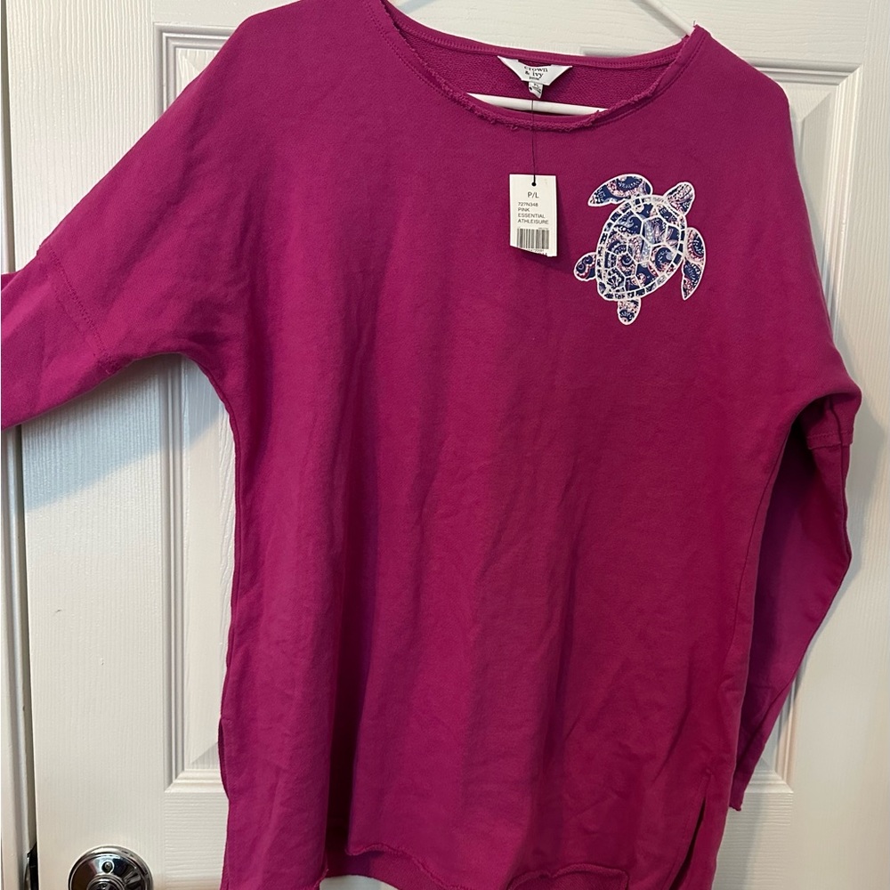 Pink Crown and Ivy Long Sleeve Top with Turtle Design NWT